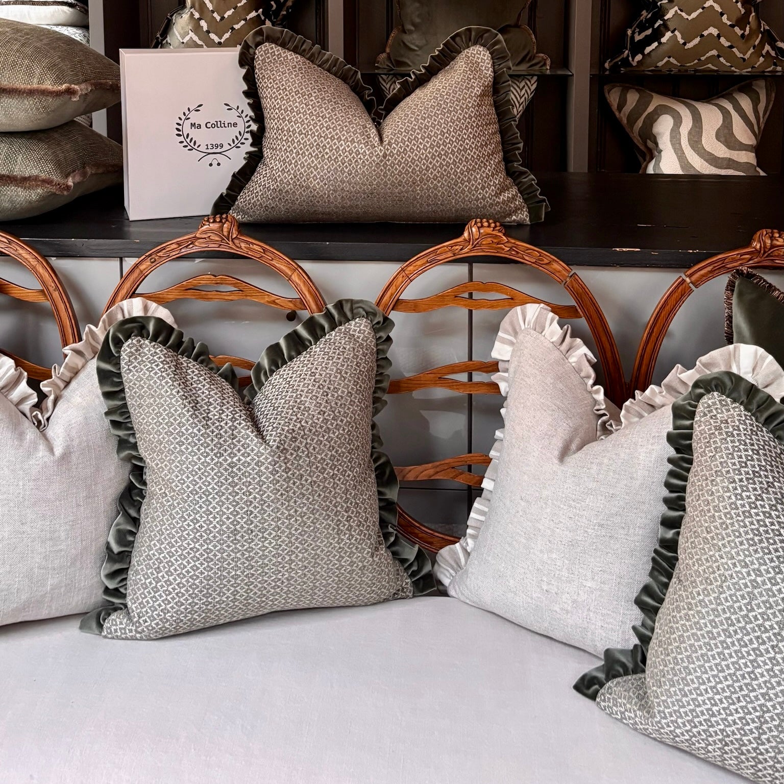 Camélia Bølgekant Romantisk